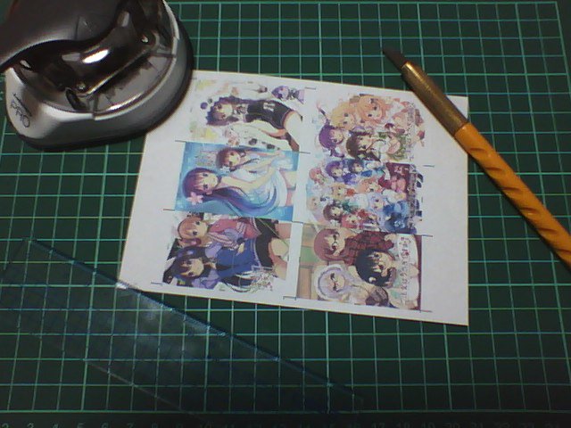 Kurtis בטוויטר ゲーセンの景品にあるような 痛オイルライターを自作してみました 100均で買ったオイルライターに 耐水性ラベルシールに印刷したイラストをカット 貼り付けして作ってみました フタと本体の境目部分を綺麗にカットするのが 地味に難しかった