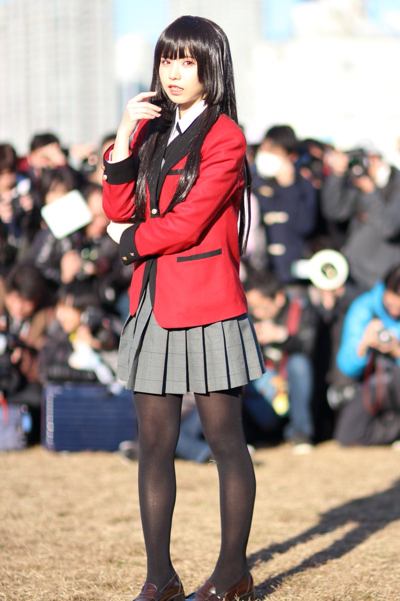 ミズ On Twitter えなこりんが可愛いのは分かってるから 今回はえなこりん見ても可愛いって言わないようにしよう えなこりん登場 可愛い 賭ケグルイ 蛇喰夢子 えなこさん Enako Cos C93 C93コスプレ えなこ えなこりん 賭ケグルイ 蛇喰夢子