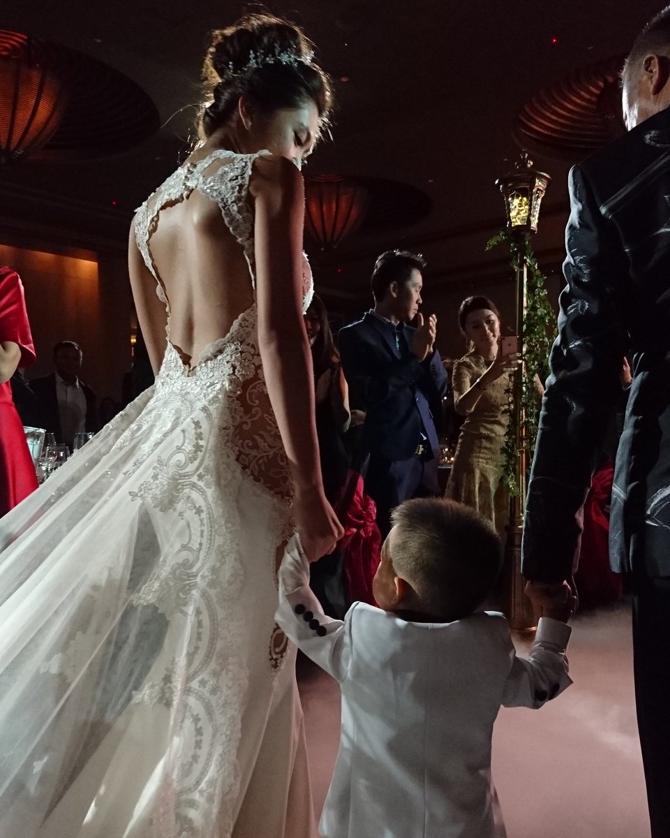 Proposal_Bridal's tweet photo. Possibly #TheProposalBridal photo of 2017, taken at the #wedding of Kelvin and Celest, #bride in the @GaliaLahav Alora #weddingdress. #MomAndSon #GaliaLahav #throwback #weddinggown https://t.co/0cyQlBNt1x