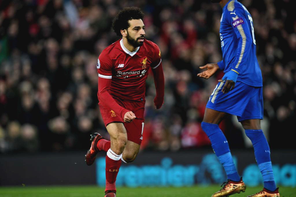 MundoFutboolero's tweet photo. Mohamed Salah registra 17 goles y 5 asistencias en los 21 partidos que ha disputado en la presente Premier con el Liverpool. Lo que está haciendo el egipcio es descomunal. https://t.co/FVqZcaKPs6