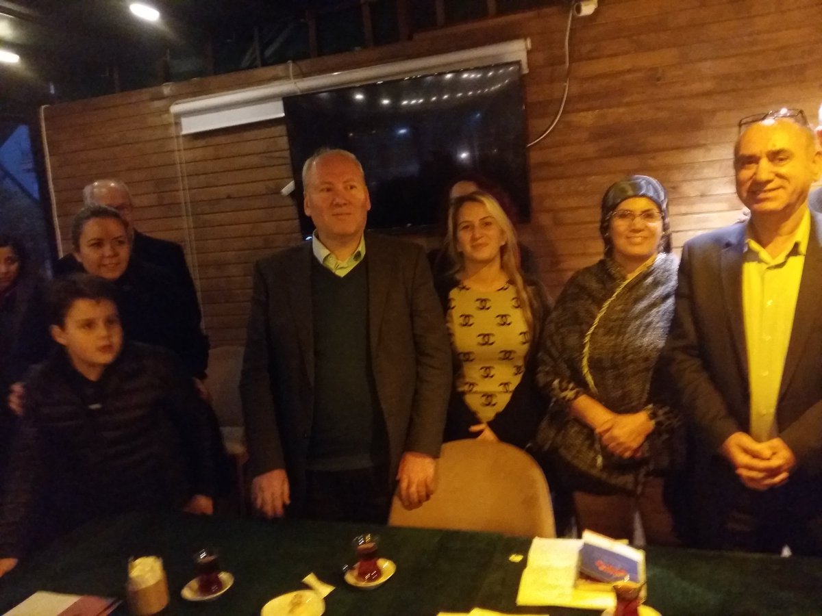 SeilBier1's tweet photo. @akpartiantalya7  @Dralparslanbeln soguksu mah yönetimine ziyarette ve tanışma toplantısında bulundu.. @avmustafakose https://t.co/SnLjvk1ARn