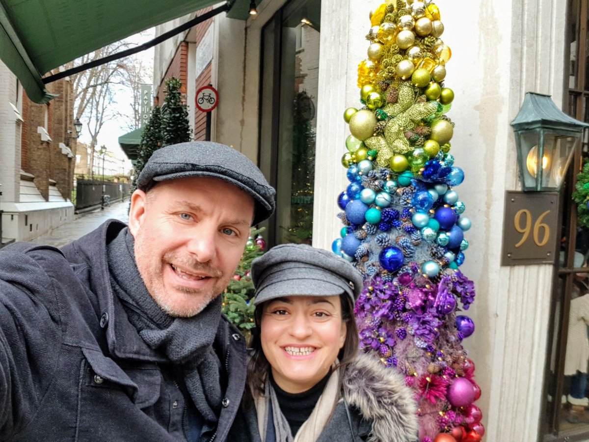 Androulla_14's tweet photo. With my honey B #BreakfastBuddy #HatBuddies #FatFaces in W8 #LivingTheDream 😜

@brian_laney https://t.co/1Qy2Zb78GP