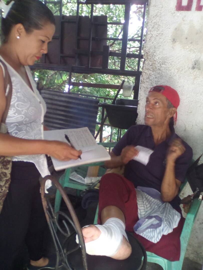 YareAlFuturo's tweet photo. Nuestro equipo de atención social atendiendo desde muy temprano los casos de salud en nuestro municipio, avanzamos en la atención de nuestra gente para el vivir bien. Yo Amo Yare, donde el patrimonio eres tu. @HectoRodriguez @salvatodosyare @NicolasMaduro https://t.co/Tgnn66uYHz