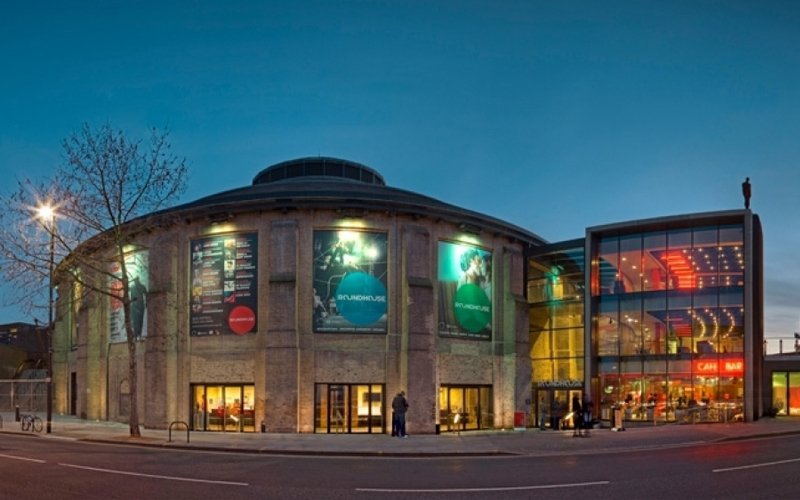 LondONtheinside's tweet photo. The @RoundhouseLDN is one of our fave venues and they're hosting FREE gigs with #ibislates https://t.co/vpxVC5tw6e https://t.co/Ufx5LSgpli