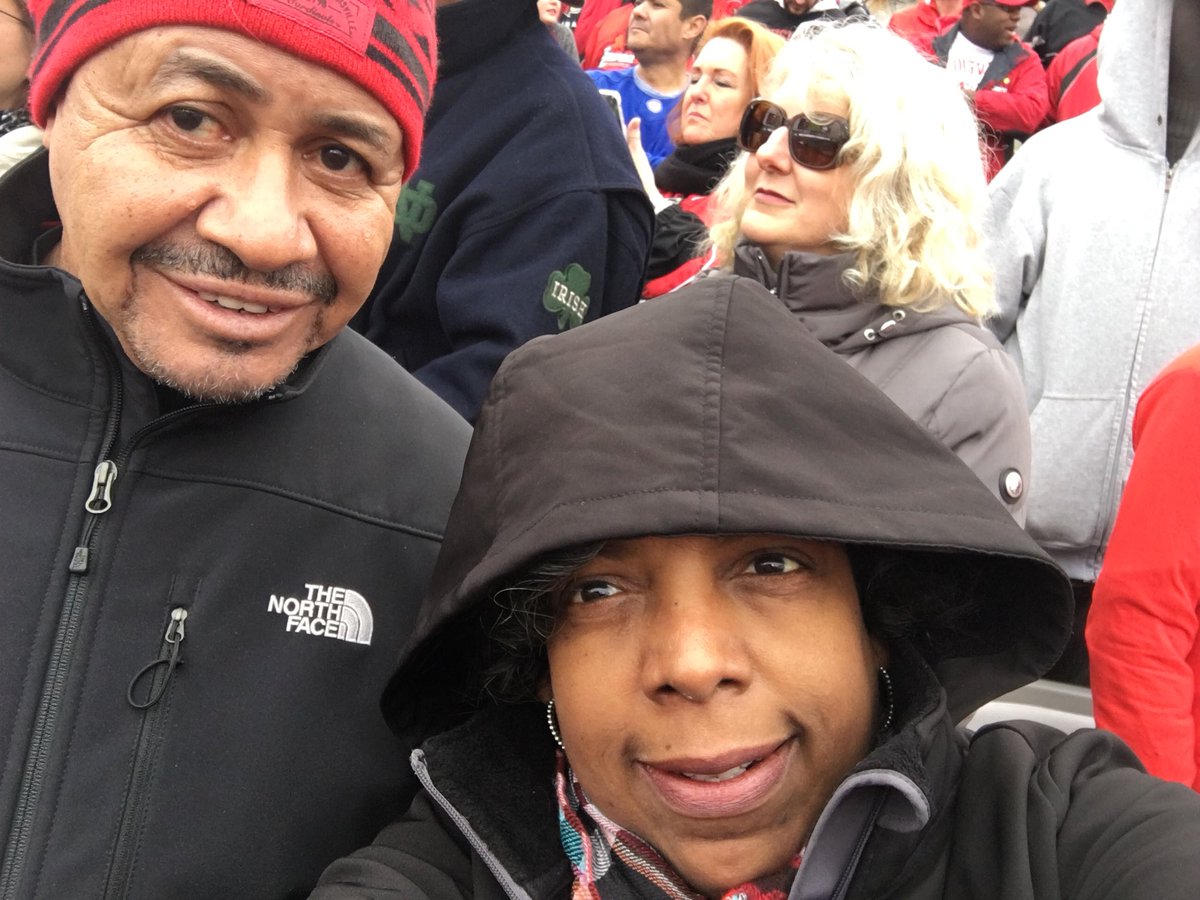 frankie1908's tweet photo. It’s chilly@taxslayerBowl https://t.co/rU0pD0lo4x