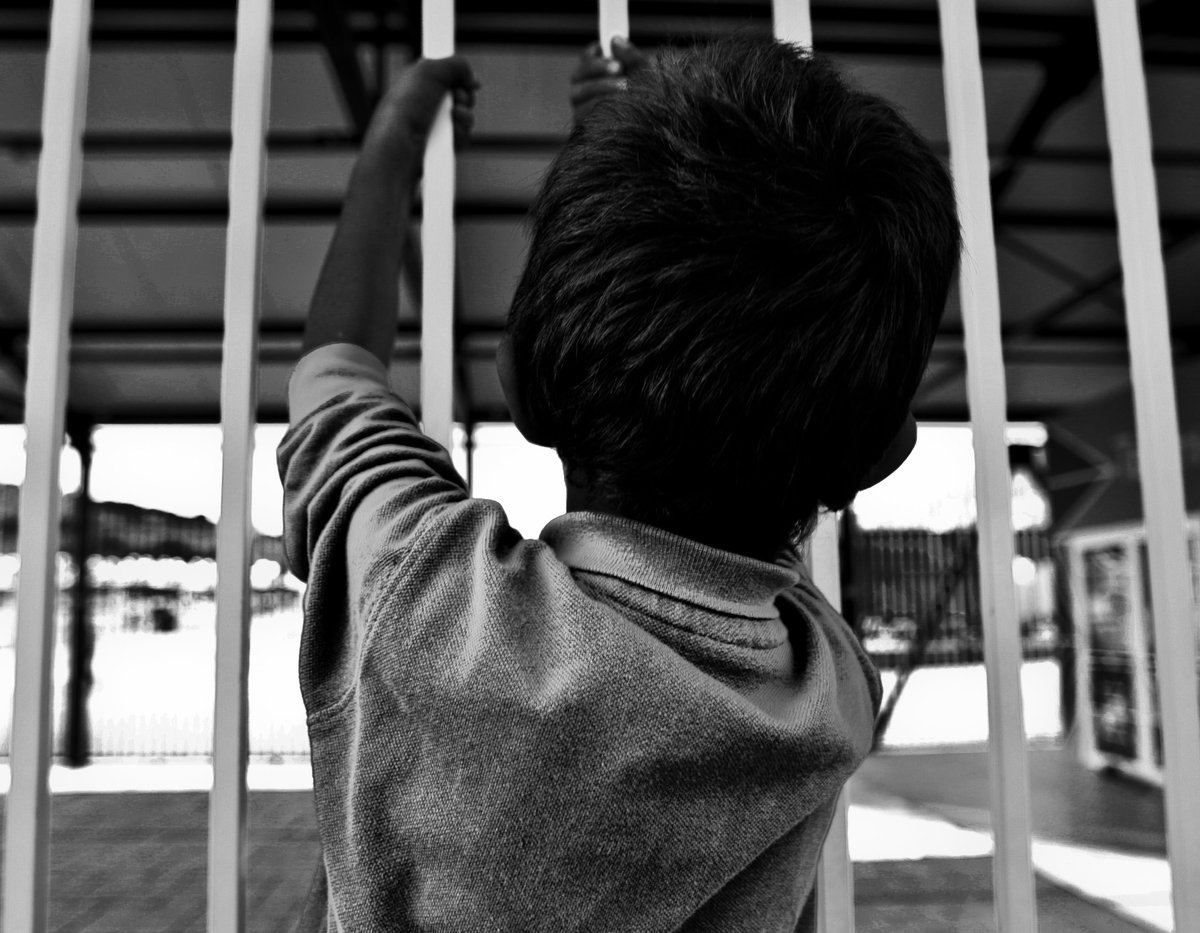 chooselove's tweet photo. Now more than ever, we must stand with refugees.

If you stand #WithRefugees, sign the @UNHCRUK @TeamRefugees​ petition here: https://t.co/TxLt2Pl6sO https://t.co/atanYLn69T