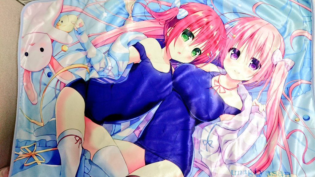 前日搬入行ってきて色々現物確認できましたー!!みんな印刷きれいでよかったですー!!安定のしゃしんへた! 