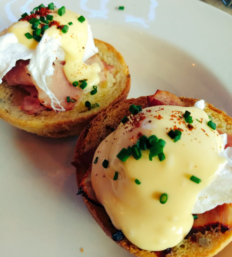 ChilternIce's tweet photo. Great #brunch &amp; buzzing atmosphere @HEREberko this morning, what a super team, really enjoyed it! https://t.co/qV3PBSEwII
