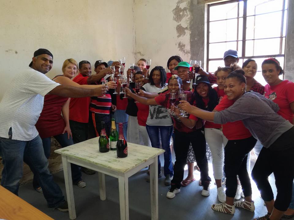 Groeikarton wenst iedereen een fijne jaarwisseling en een groeizaam 2018 !
#growingpaper