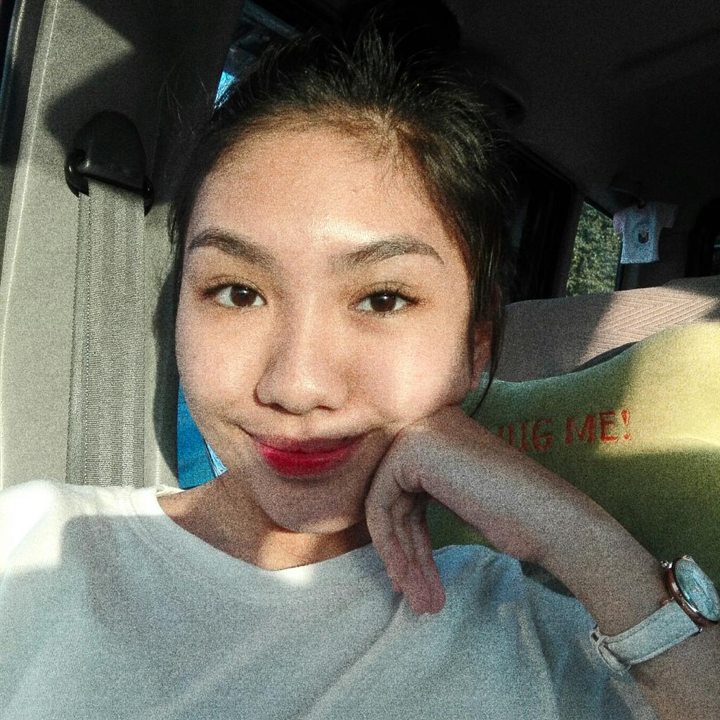 clarisaeron's tweet photo. 💩 https://t.co/llJvEwIRC9