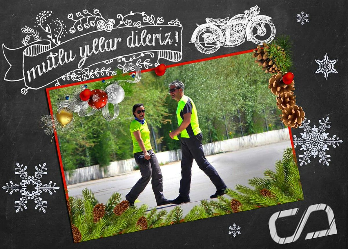 CARiderCoach's tweet photo. Aileniz ve sevdiklerinizle mutlu, sağlık dolu, bol gezmeli, muhteşem bir yıl olsun! Güzelliklerle gel 2018! #2018 #CAriderCoach #OnlineMotosikletEgitimi #OnlineEgitim #motosikletilerisürüşeğitimi #CanerAtagün #ilerisurus #motosikletegitimi #ZeynepKamacı  #motoreğitimi https://t.co/fg8VAgCLbx