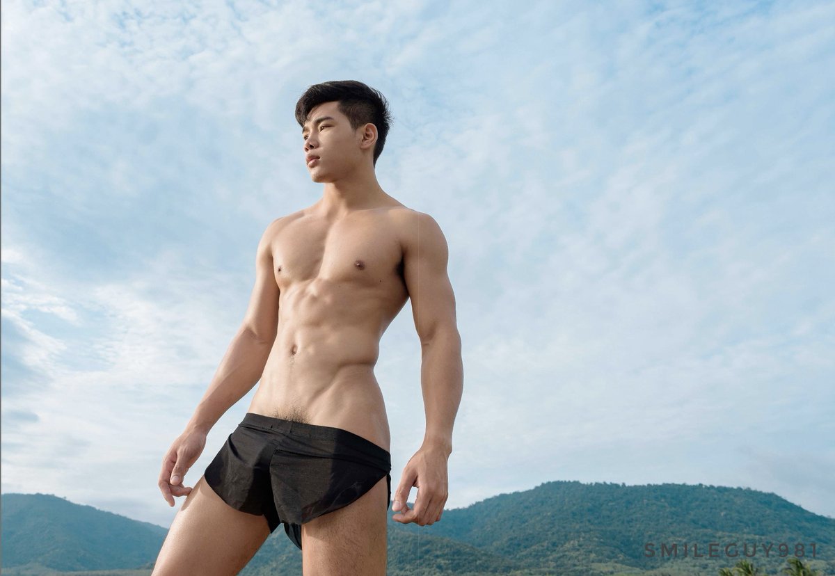 smileguy981's tweet photo. Mos 1
#brothermagazine #Moss #thaiguy #malehottie #nsfw https://t.co/x59hKCZOzl