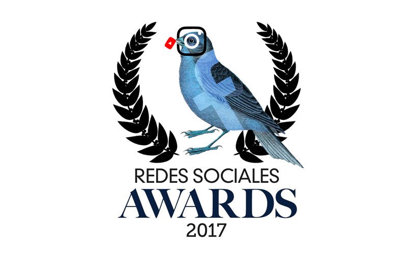 latercera's tweet photo. TENDENCIAS | 🗞 Premio Redes Sociales 2017 🏆 https://t.co/VljnTTa6M3 https://t.co/t2wmRfm2on