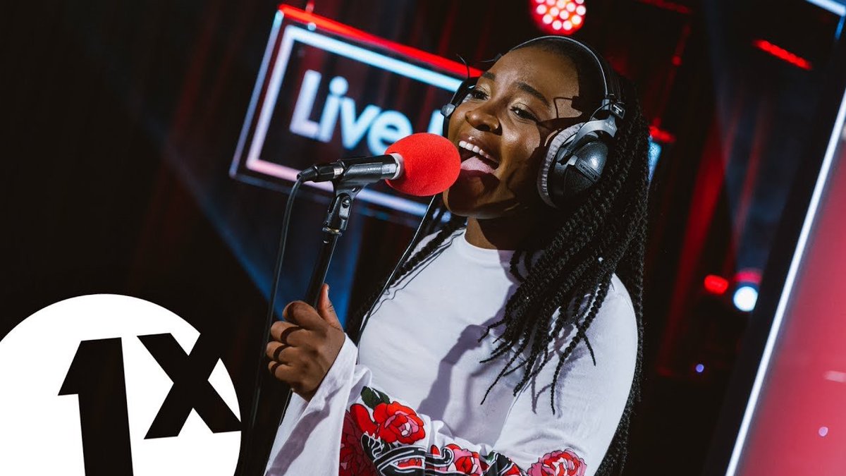 LNLYMUSIC's tweet photo. Our 5 moments of 2018 in no particular order…..It's nearly 12 months ago, but when @RayBLK_ won the #soundof2017 and it kicked the year off proper. Catching her live was definitely one of the years highlights. Here's to 20Ray-Teen https://t.co/WHk3J2PgdQ