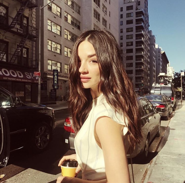 crystalgdrway's tweet photo. i wanna take you home
let me show you i’m the best. https://t.co/14PHlOUTqT