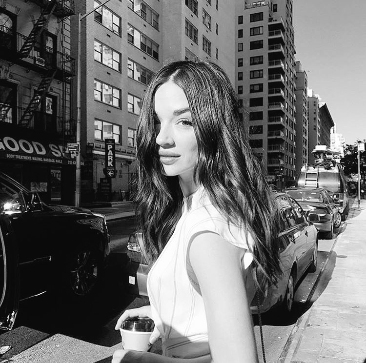 crystalgdrway's tweet photo. i wanna take you home
let me show you i’m the best. https://t.co/14PHlOUTqT