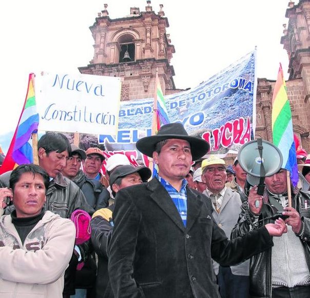 LOFERWI's tweet image. En este estado Peruano de Política Neoliberal, es delito defender los RR NN,  la pachamama,  el agua.  Encarcelaron a Santos,  ahora a Aduviri. Mañana será a cualquier Peruano(a) qe levante la voz por mejores condiciones de vida. Cárcel para el pueblo libertad para los criminales
