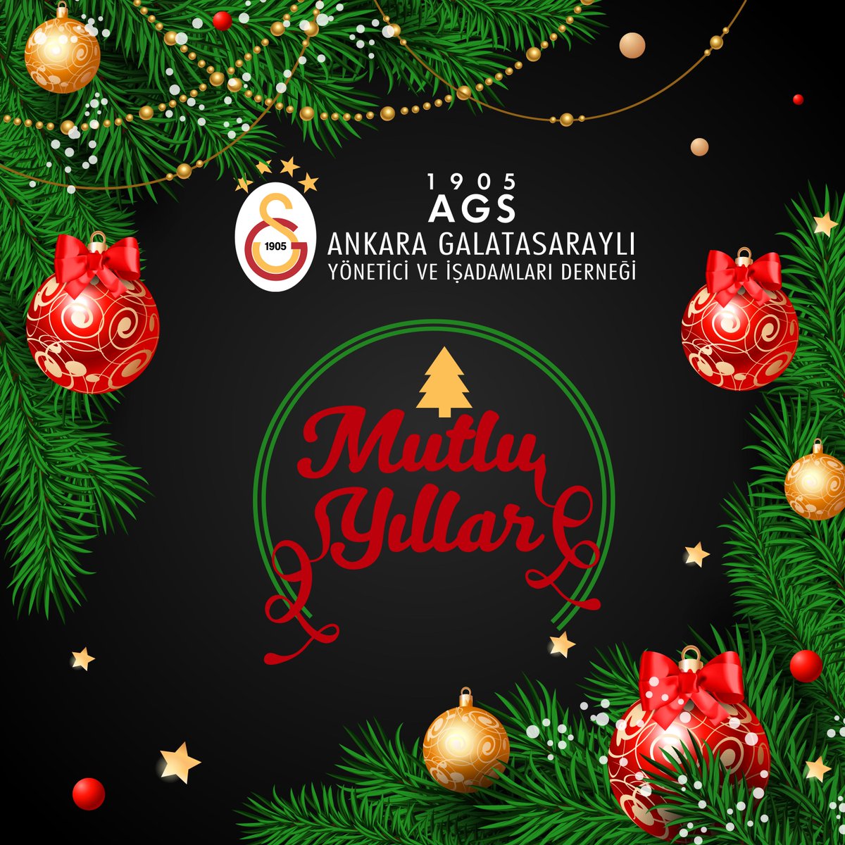 2018’de yeni başlangıçlar, yeni #umutlar, yeni idealler  sizinle olsun. Yeni yılınız kutlu olsun. #MutluYıllar #Hoşgeldin2018 🎄🎊🎉🎇