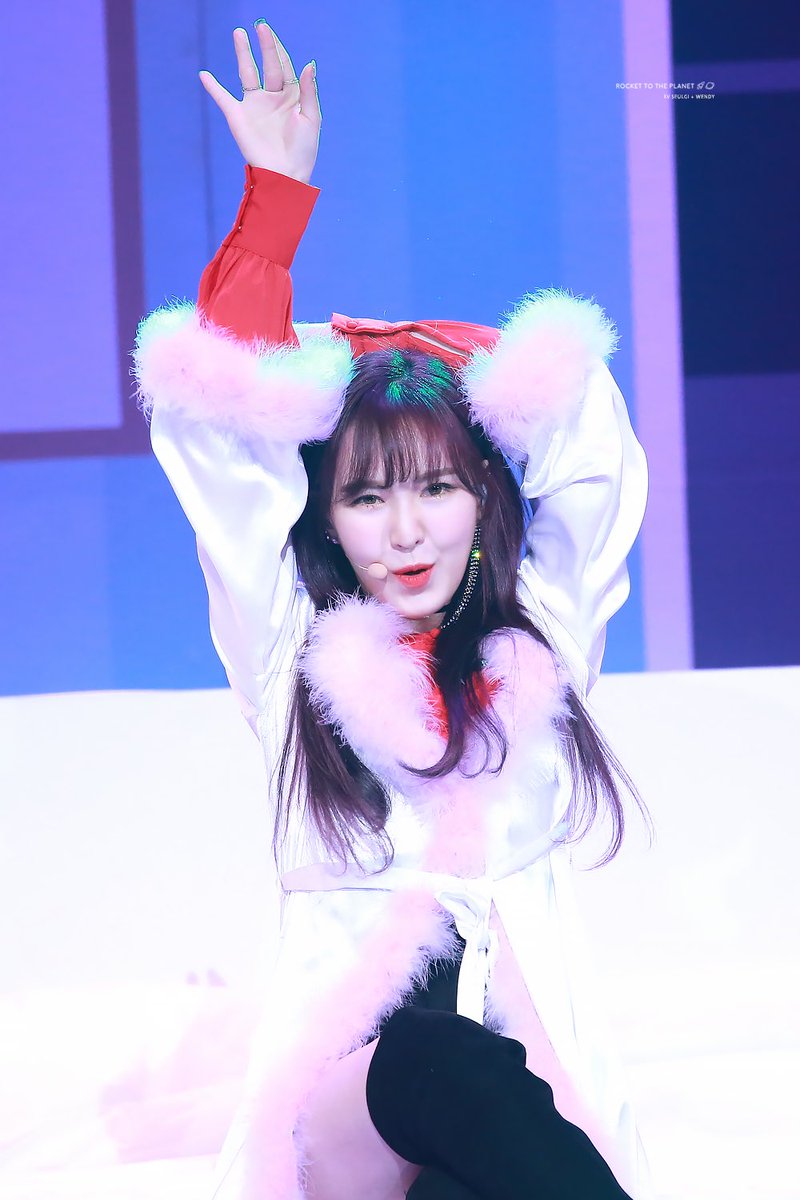 rocketxplanet's tweet photo. 171229 KBS 가요대축제 🐿💙

I love that feeling I get when i see your smile😉😝

#웬디 #레드벨벳 #Wendy #RedVelvet #🚀🌑 https://t.co/ewyDQ8OQd1