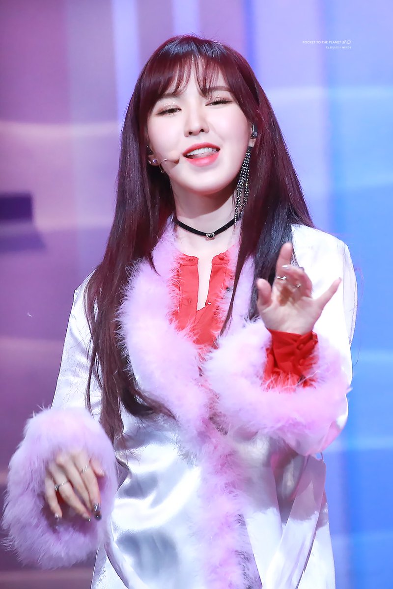 rocketxplanet's tweet photo. 171229 KBS 가요대축제 🐿💙

I love that feeling I get when i see your smile😉😝

#웬디 #레드벨벳 #Wendy #RedVelvet #🚀🌑 https://t.co/ewyDQ8OQd1