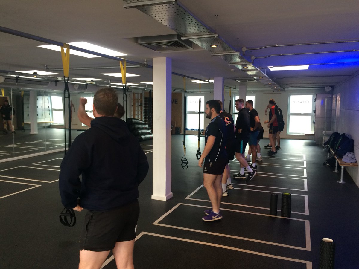 eddconwaycoach's tweet photo. Brilliant effort from @OPRFC players today. Huge thanks to @JohnCannPT at the awesome @breathe_studios . Tough session but great way to push into 2018. https://t.co/Kawp2ZSIIr