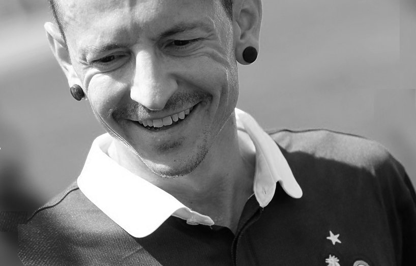 fuckingMiller1's tweet photo. Damn...Your smile is the best in the world
@ChesterBe
#MakeChesterProud 
#MakeChesterSmile 
#FuckDepression 
#CelebrateLife 
#CelebrateChester 
#LPfamily https://t.co/3JcpjPXIst