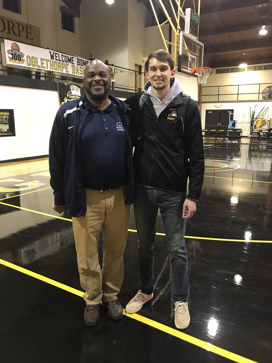BrianneMoore14's tweet photo. Big win last night against our HS Coach’s alma mater, Ozarks 96-75!  Thanks for coming out and supporting us Coach Clark! @kingstonclarkjr @Cameron_Crowe01 @OUBasketball @WoodstockBball https://t.co/5wzwnOmxaX