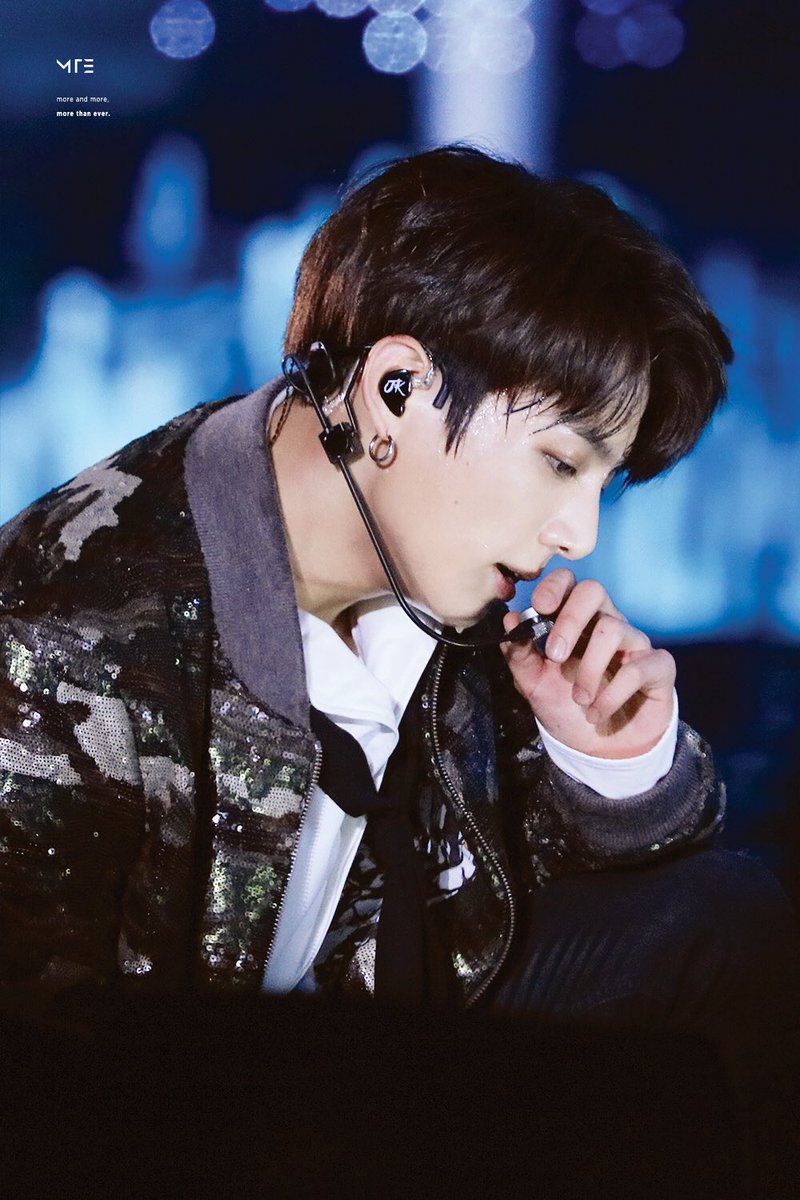 morethanever_jk's tweet photo. 시그 작업하는 김에 혼자 해보는 2017 연말 정산.. 개인적으로 너무나 좋아하는 정국이 옆모습 #정국 @BTS_twt https://t.co/tF7H7M7ll0