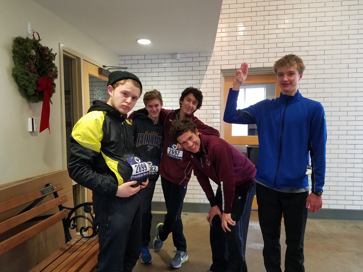 TheMilkTable's tweet photo. Frostbite race https://t.co/Gqy7xkuA2K