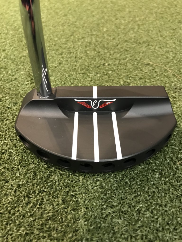 abgolfuk's tweet photo. Santa delivered this a few days late for a very happy customer. #edel #putterfit #aim #speed 🎅🏼⛳️ https://t.co/4URcY1uiTO
