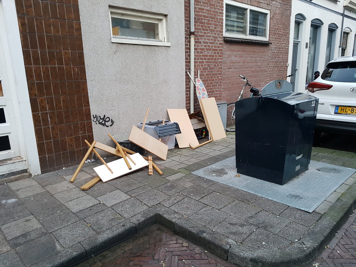 Begin van de brandstapel <a href="/Handhaving023/">Handhaving023</a> generaal de Wetstraat Haarlem