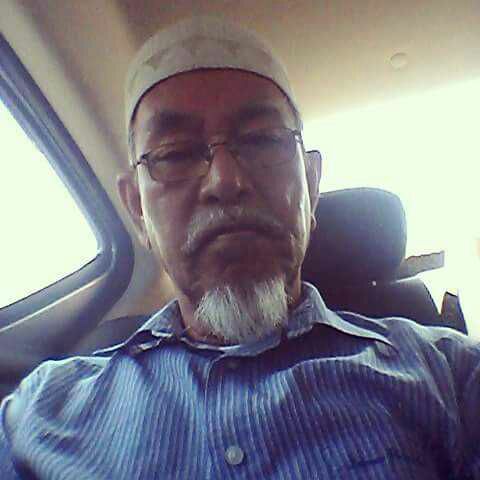 pakgus10's tweet photo. siapa yg mau ma pak haji..sayang gak bisa kebangun lagi... https://t.co/s2xAiNbOTV