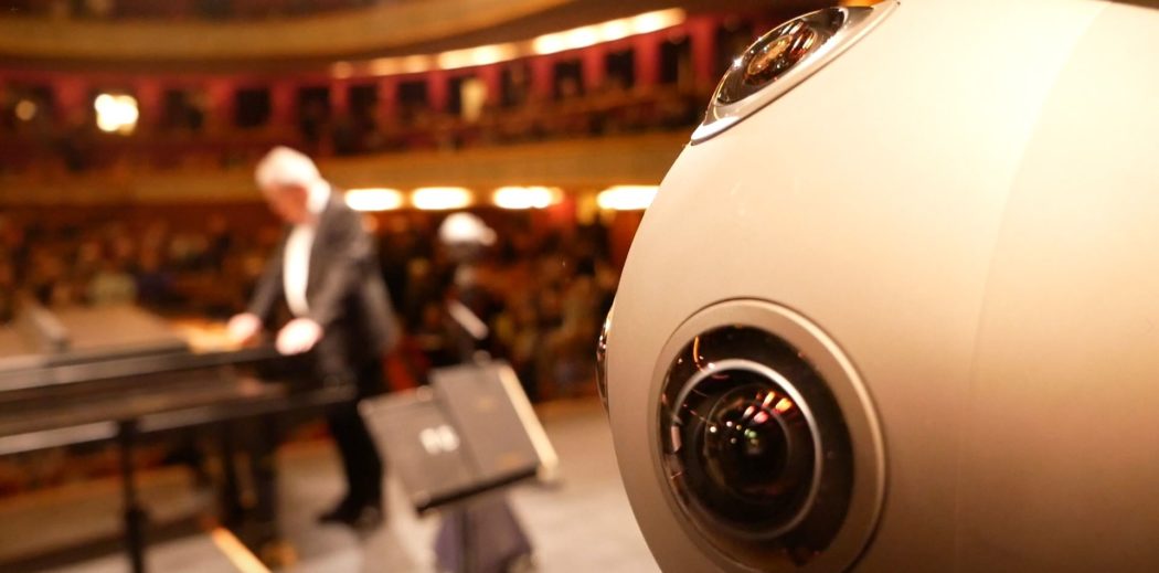 rvfrance's tweet image. Concert 360° : une première expérience philharmonique en VR au théâtre des Champs-Élysées #RV realite-virtuelle.com/concert-360-pr…