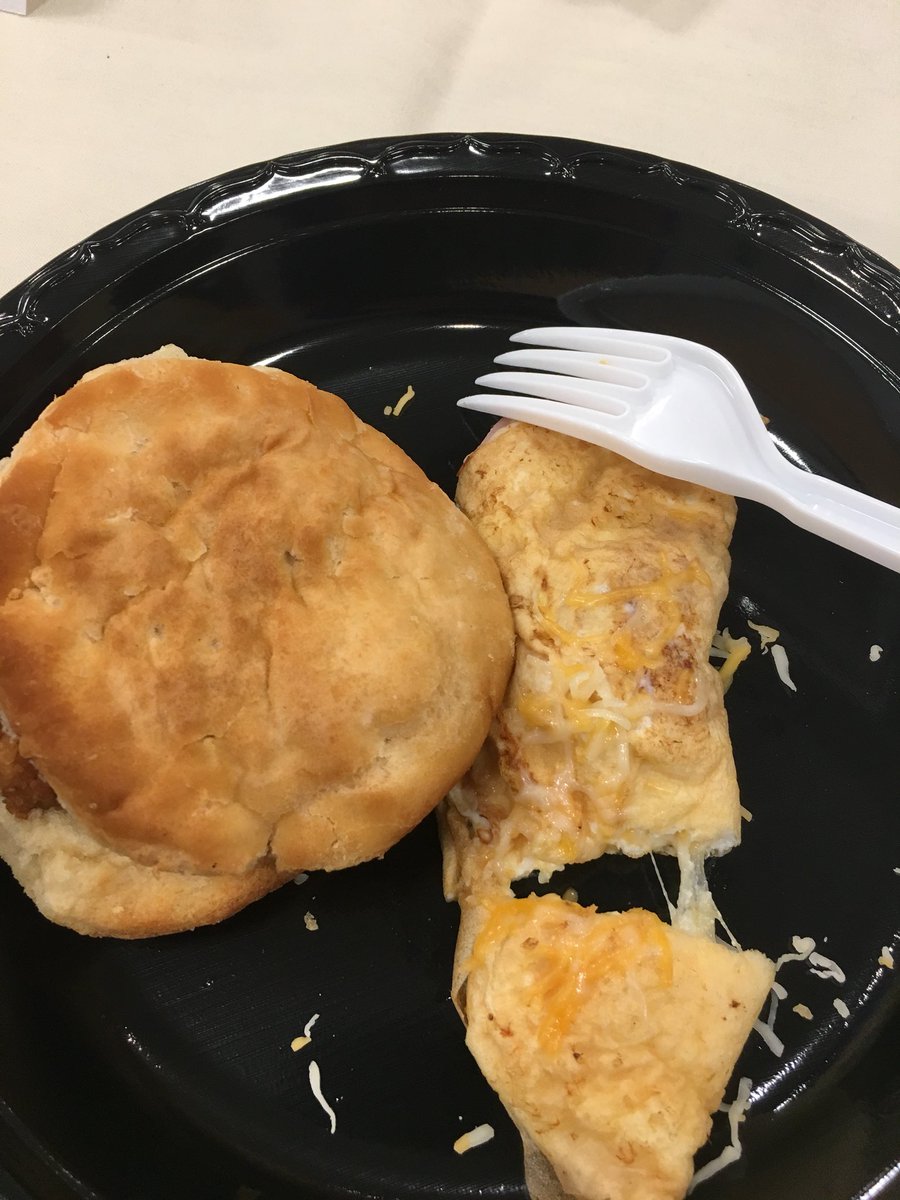 DespinaBarton's tweet photo. The hospitality here at the @CFAPeachBowl is on another level— from the people to the food.. just top notch! Omelette bar, grits and of course Chick-fil-a. #BreakfastShot https://t.co/FQamB11YW5