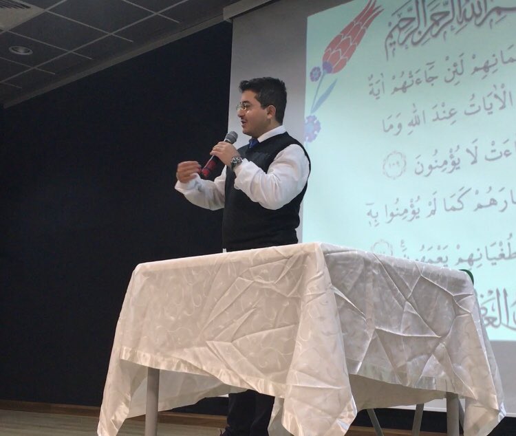 Ortaokul öğrencilerimiz arasında düzenlenen Güzel Kur'ân-ı Kerîmimizi güzel okuma yarışması neticelendi. Emeği geçen bütün öğrenci ve öğretmenlerimize teşekkür ederiz.

1.Ahmed Selim FEDAKAR 8-A
2.Alihan YILDIRIM 8-A
3.Mehmed Kerem YILMAZ 6-A