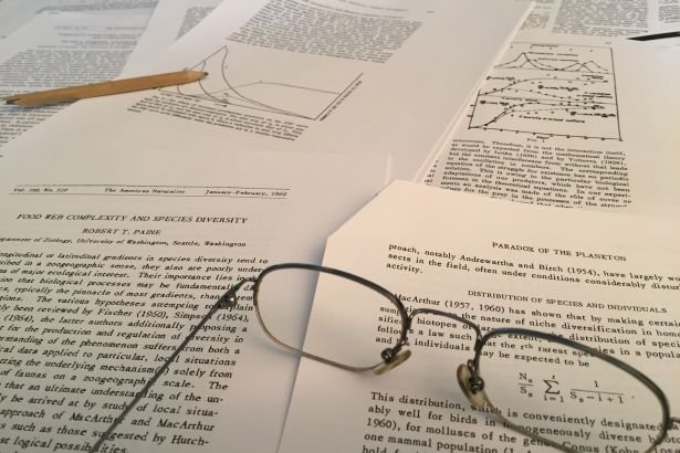 Bilimde "okunması gereken makale" listeleri ne kadar yansız ve gerçekçi? haber.sol.org.tr/bilim/bilim-ku…