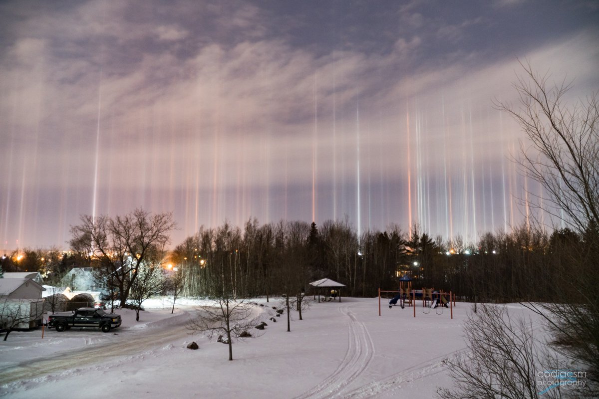 CodiacSm's tweet photo. Light pillars from last night and this morning. The brightest I've seen so far and all around Moncton city sky. Still there at 6am this morning when I woke up (last pic) ☺️ #Lightpillars #aoptics @StormHour @weathernetwork https://t.co/qGeePE2RIJ