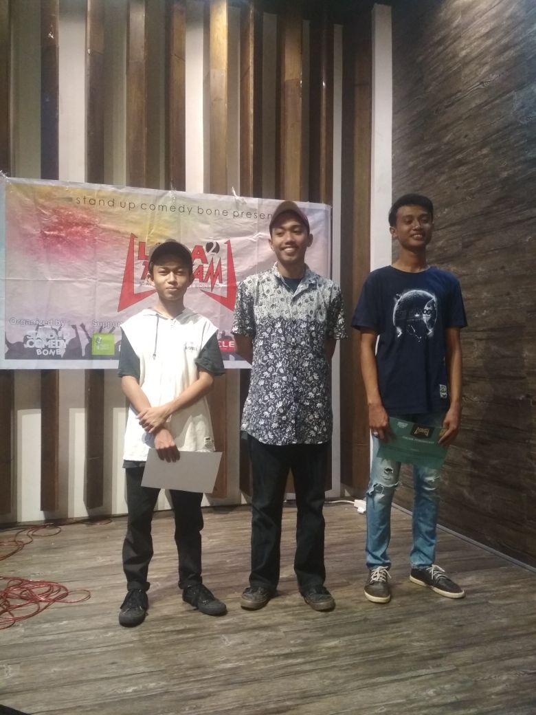 STAND UP INDO BONE tweet media