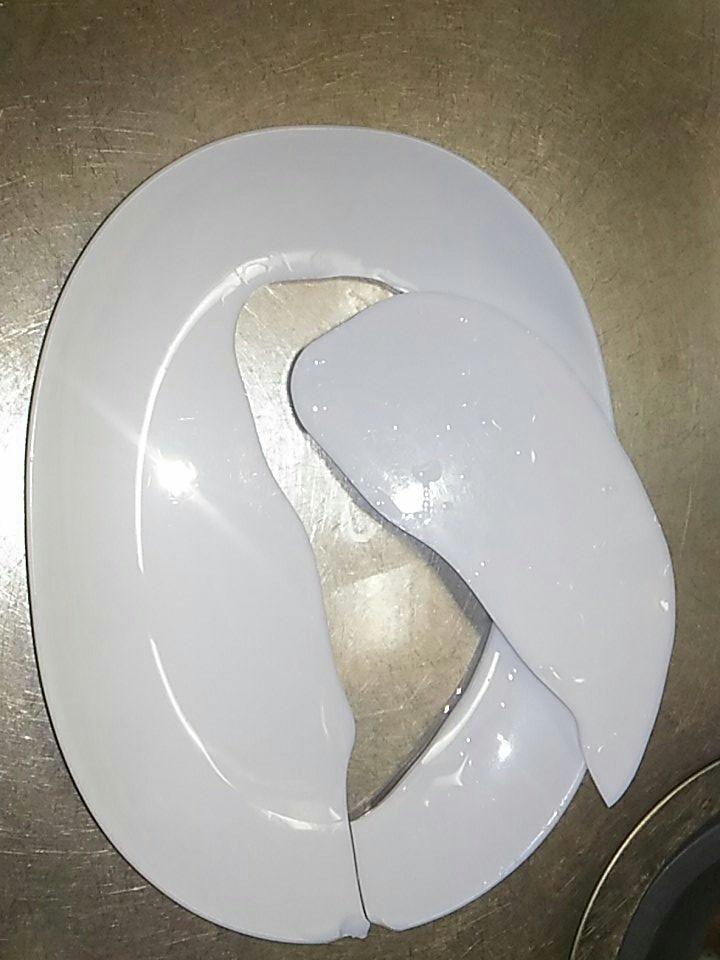 さっき食器洗いしてる時うっかり手を滑らせて、長年愛用してるヤマザキ