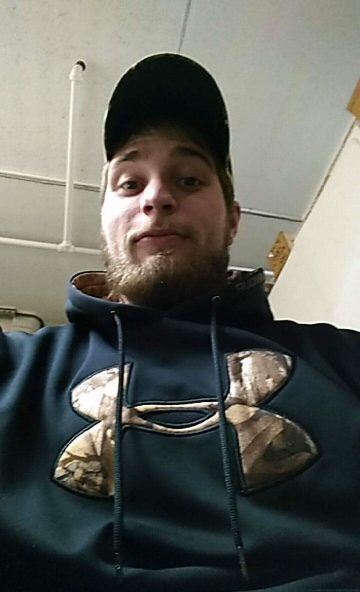 Betharoo1979's tweet photo. This here is my #mce. My life has become better since he came into it. I just can’t get enough of that sexy face 😜. https://t.co/903kGtByg7