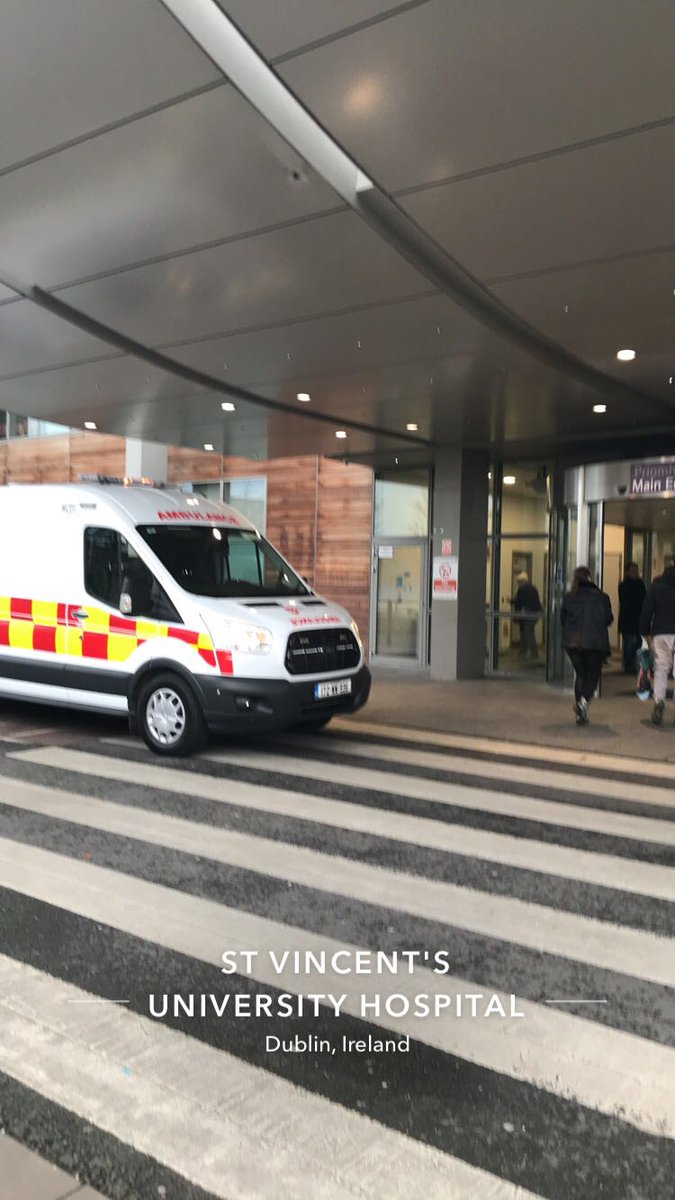 OrderofMaltaIRL's tweet photo. Today our crews from #Raheny, #Bray and #Palmerstown performed a #LateChristmasMiracle transporting a man home to spend time with his wife for one final time. #savinglives #touchinglives #changinglives https://t.co/zryDJyQP5u