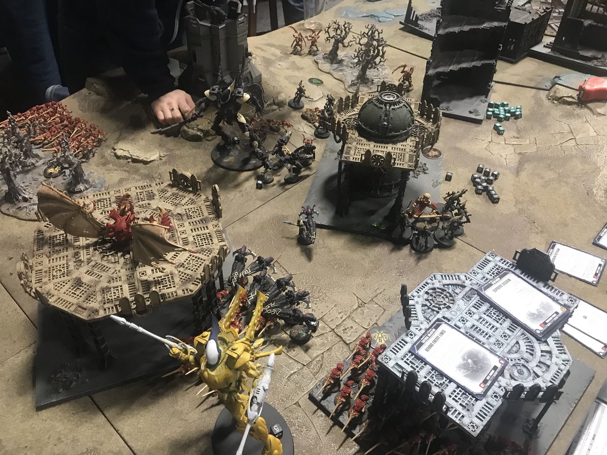 TheCrumpeter's tweet photo. Wow... not sure who’s but I won ! #warhammer https://t.co/526Tl7VVAP