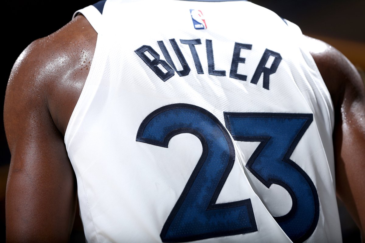 Timberwolves's tweet image. ⭐️ @JimmyButler #NBAVOTE ⭐️

(1 RT = 1 VOTE)
