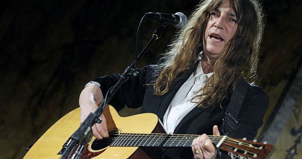 nypl's tweet photo. Happy birthday Patti Smith! To celebrate this icon, we're revisiting an episode of the NYPL Podcast where Patti discusses the authors she loves: https://t.co/kDZRxM04Bc https://t.co/RQvecuk6JJ