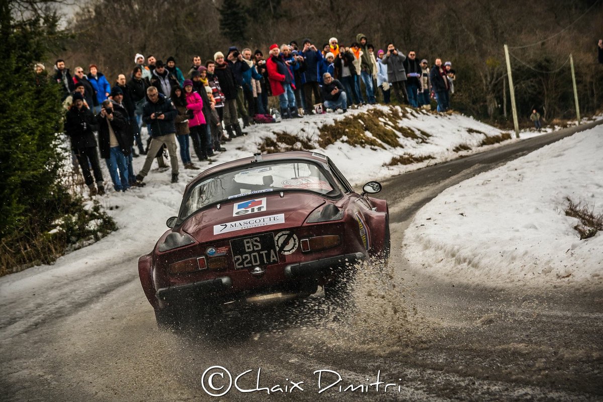 alpinea110's tweet photo. Bye bye 2017 #AlpineA110 #alpinerenault #berlinette #rallymontecarlohistorique #2018 https://t.co/LC9E1X9YyD