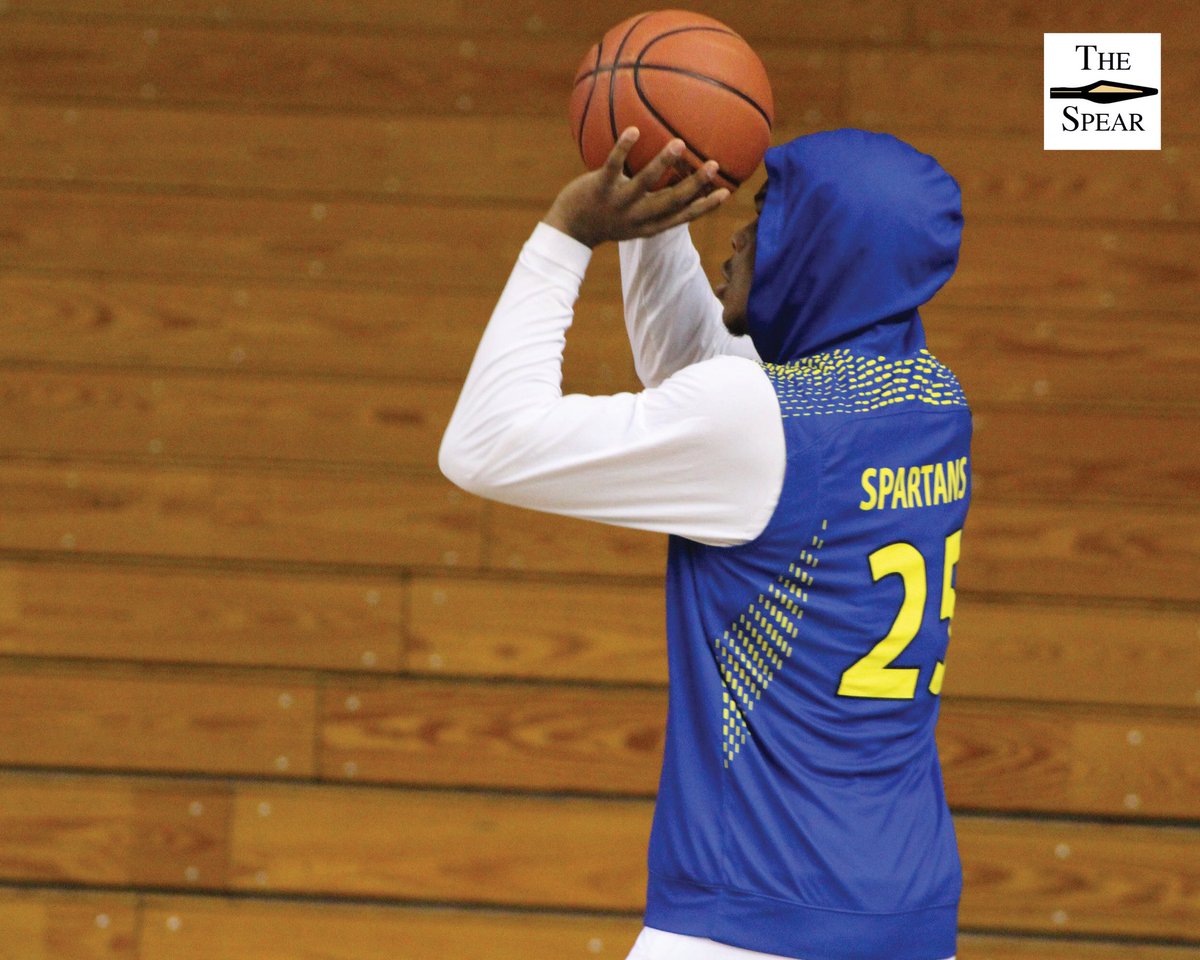 TheSpearSJSU's tweet photo. Hoodies on.
#SJSUMBB | #Pregameflow https://t.co/8egldCPlta