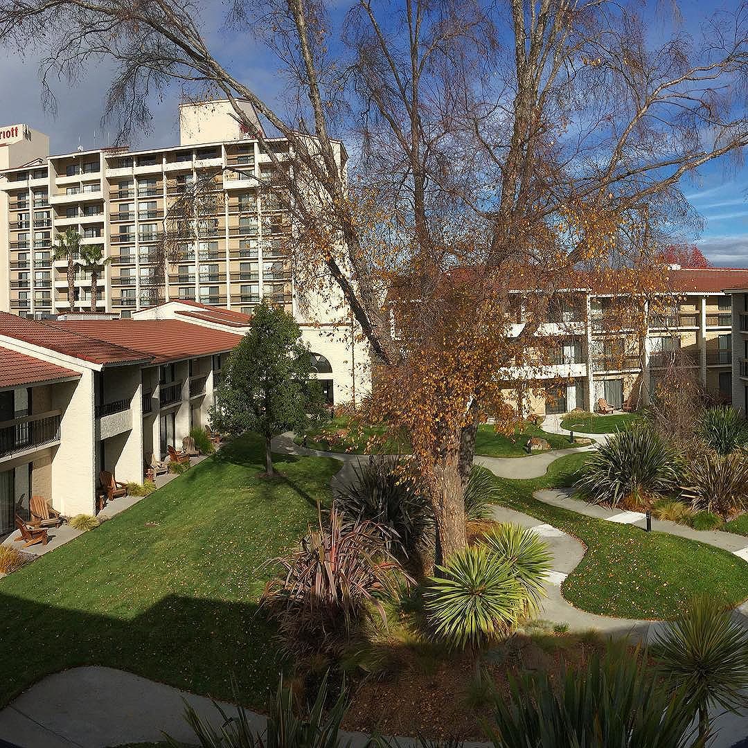 Reflecting on 2017, and looking forward to the excitement the new year brings at #MarriottSantaClara. Tell us, what are some of your plans for 2018? 📷: chrisfelton

#MarriottHotels #VisitSantaClara