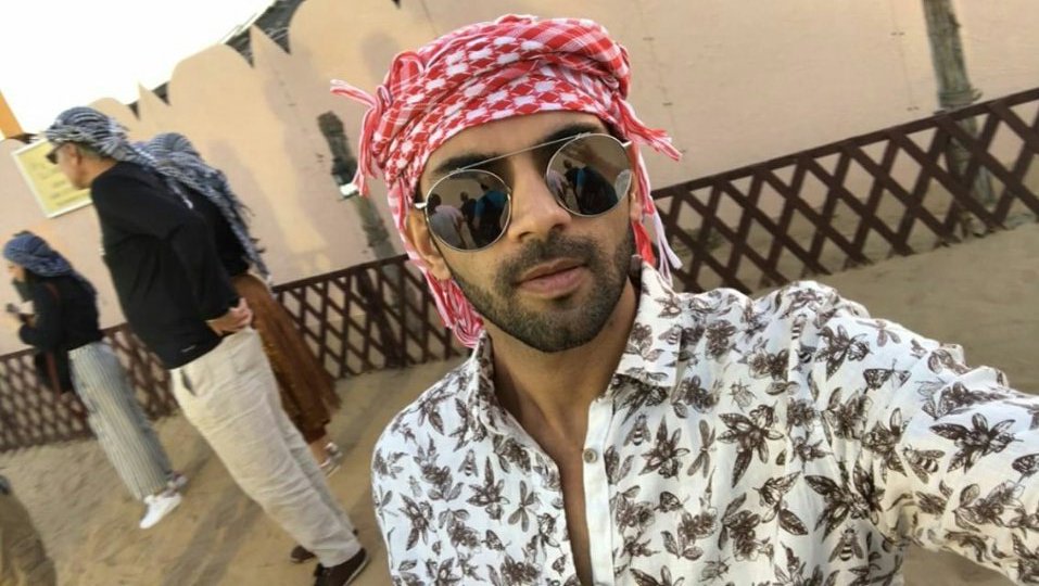 ankitians_ofc's tweet photo. In Dubai ❤💕 @AnkitBathla88 #ankitbathla #ankitians #kikit #dubai #actor #tellywood #godbless #cutepie #fans #love #sunshine https://t.co/bYgCdsiP80