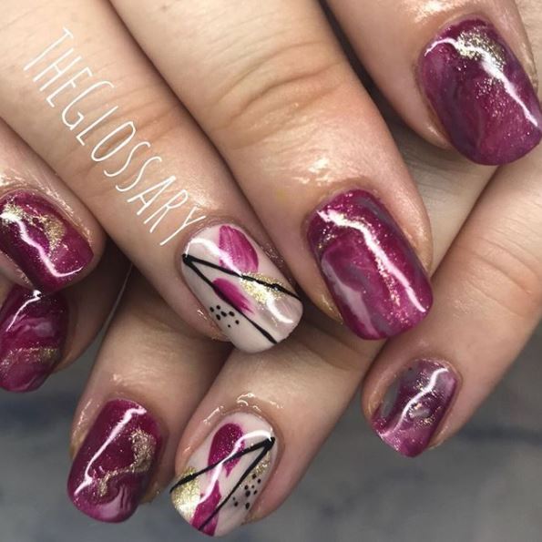 Artistic_Nail's tweet photo. Dreamy nails to take you right into the new year! Nails by @theglossarynails #ArtisticNailDesign #geodenails #newyearnewnails https://t.co/r8Re4wgC4X