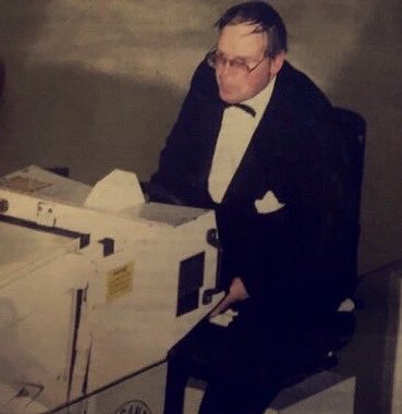 ClaesTirus's tweet photo. Vila i frid Spol-Jansson! ❤️🌹 https://t.co/nC1wtBTJBJ